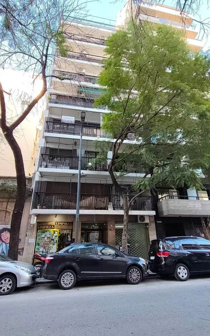 Yerbal al 1000: Monoambiente con cocina separada y balcón frances 2