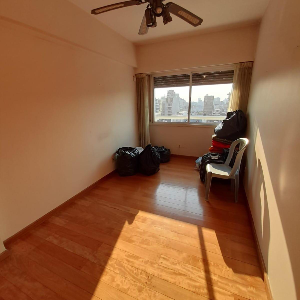 Triplex en 7, 8vo y 9 Piso Cochera Fija Cubierta y Terraza con Parrilla 3