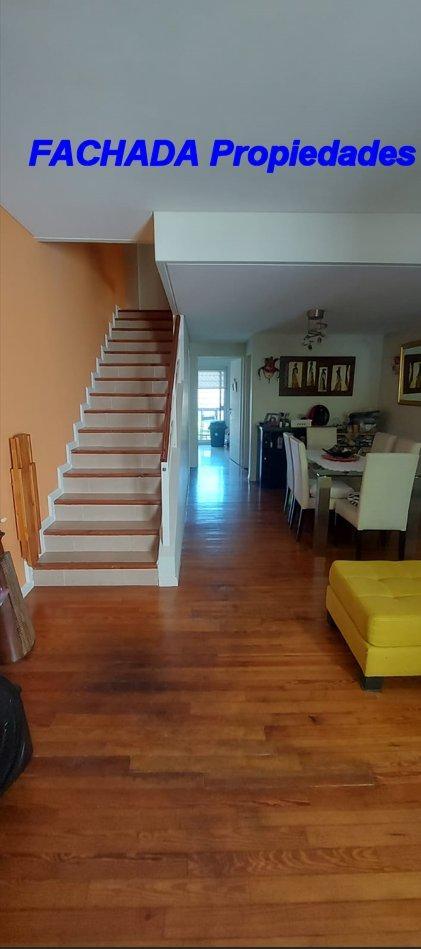 Triplex 207 m. 4 Amb. Impecable! y Luminoso! Parque y Garaje - P. Moran 3200 5
