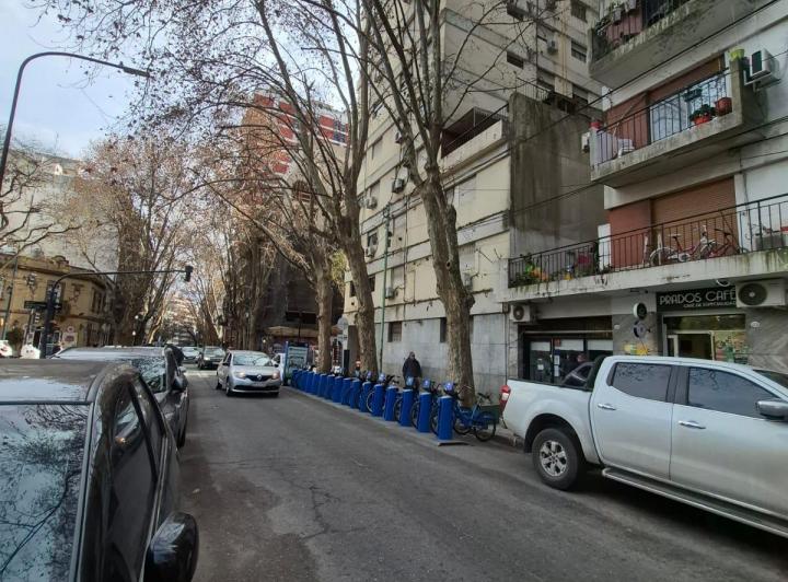 2 Ambientes en Torre piso alto! Toda Luz y soll! Impecable Estado! - Moldes 1300 2