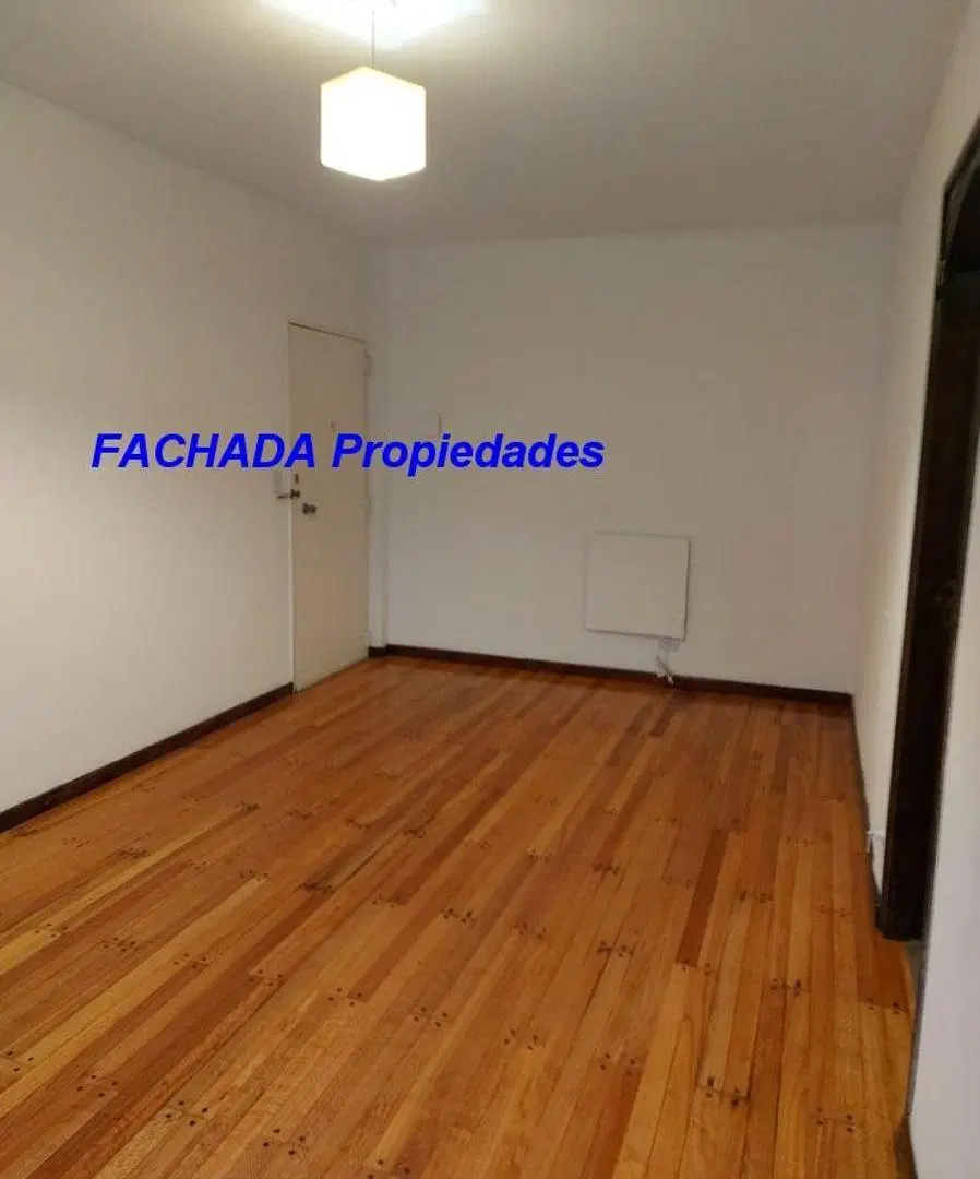 Departamento 4 Ambientes al Frente en edificio Torre - Zapiola al 2100 4