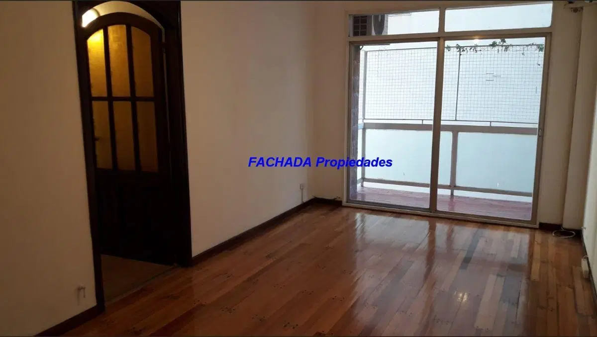 Departamento 4 Ambientes al Frente en edificio Torre - Zapiola al 2100 2
