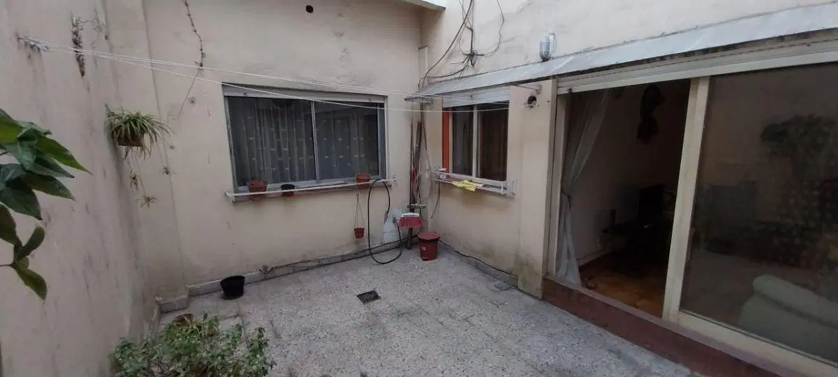 PH en Planta Baja con Patio 3 Ambientes opción 3er dormitorio 2 baños y Patio - Vera al 1100 1