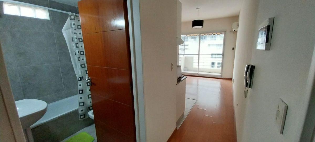 Foto de Monoambiente Apto Profesional a contrafrente abierto con Amenities, imagen 2
