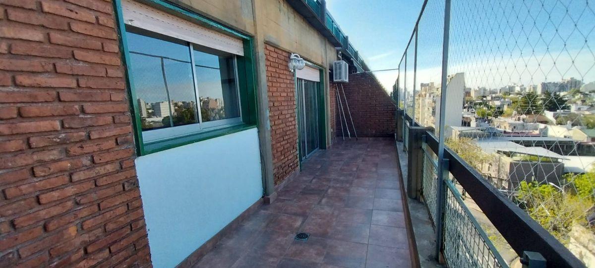Foto de 3 Ambientes al Frente Balcon Terraza orientación Este. Vista panorámica, imagen 2