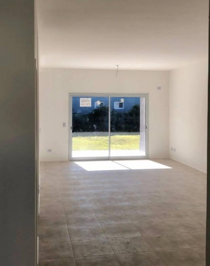 Casa en Venta Ubicado en La Comarca, Tigre, G. B. a. Zona Norte 4