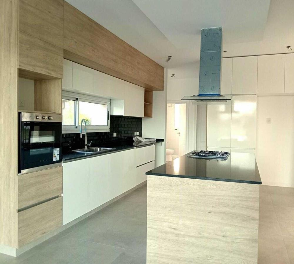 Foto de Casa en Venta en El Cantón, Escobar, G.B.A. Zona Norte, imagen 2
