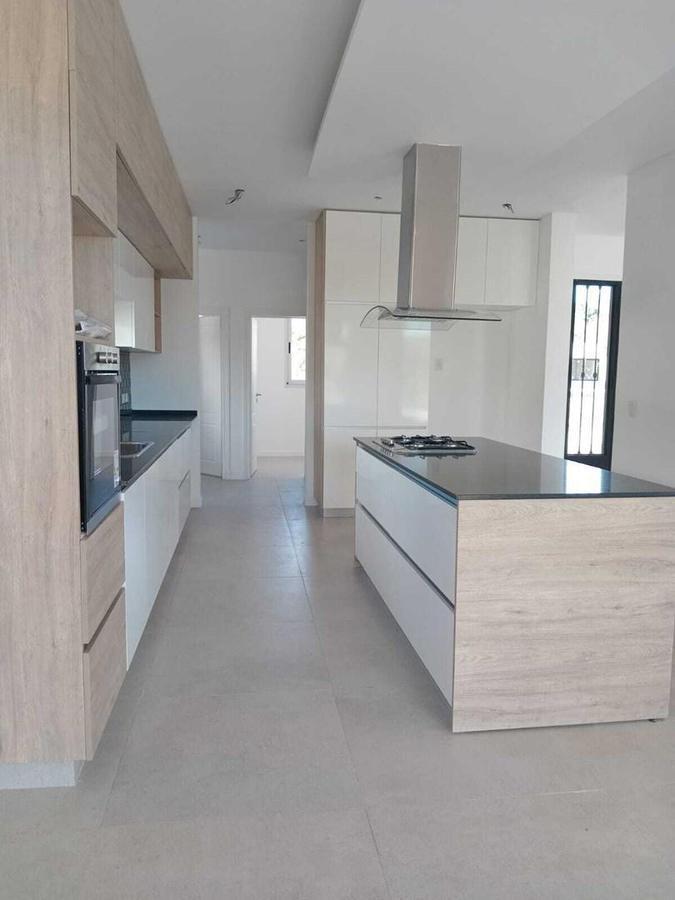 Foto de Casa en Venta en El Cantón, Escobar, G.B.A. Zona Norte, imagen 3