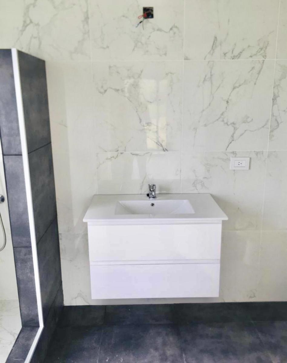 Casa en Venta en Vistas Puertos del Lago 4