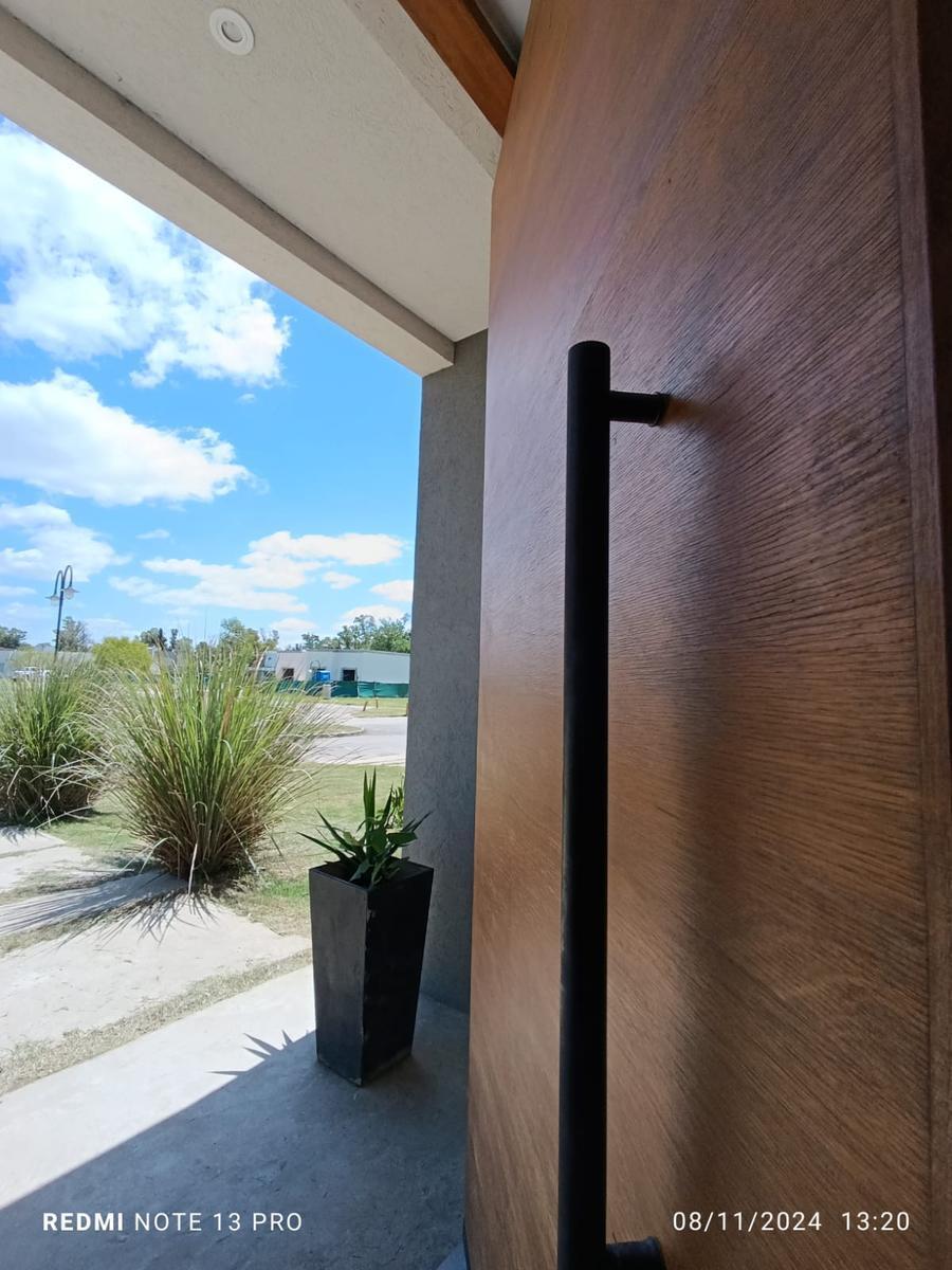 Casa en Barrio Privado El Ensueño