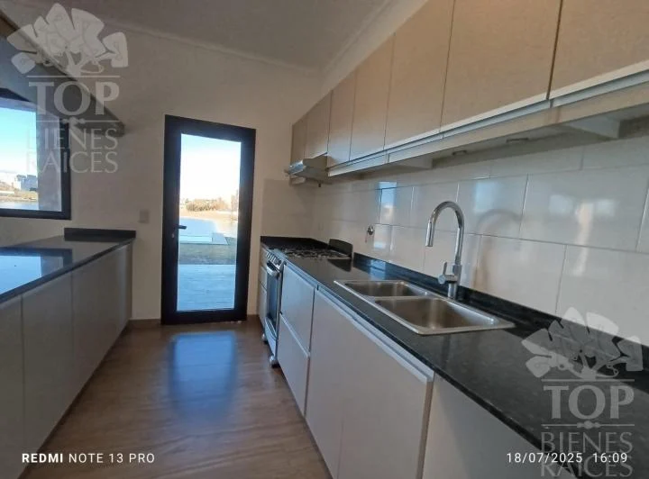 Foto de Casa en alquiler anual a la laguna, imagen 4