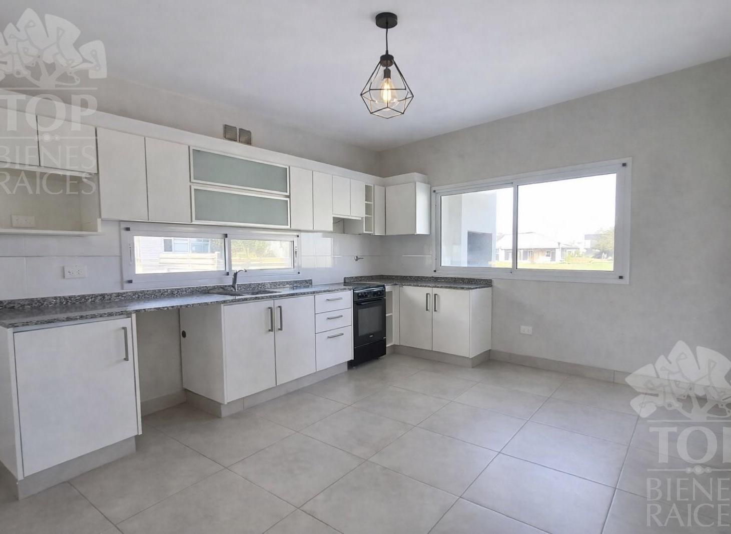Foto de Casa a la laguna El Canton, imagen 2
