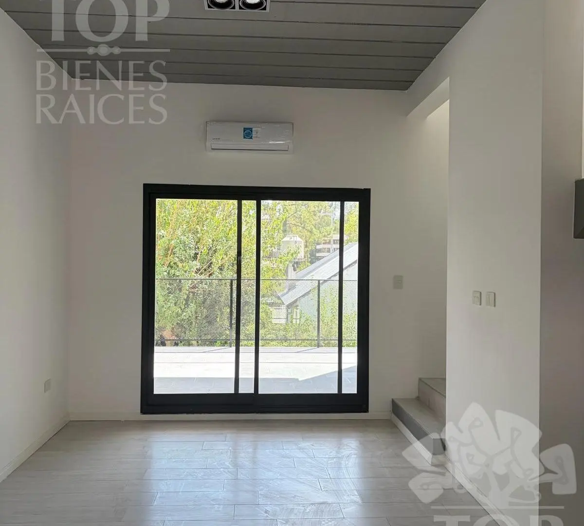Departamento en La Lonja 5