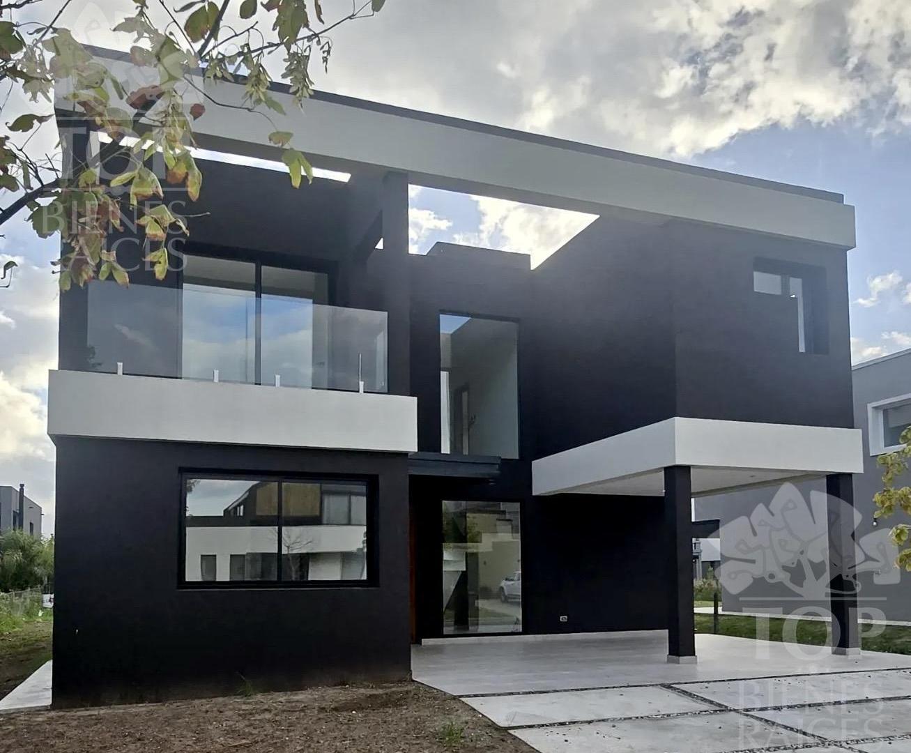 Casa en venta en Araucarias - Puertos Escobar