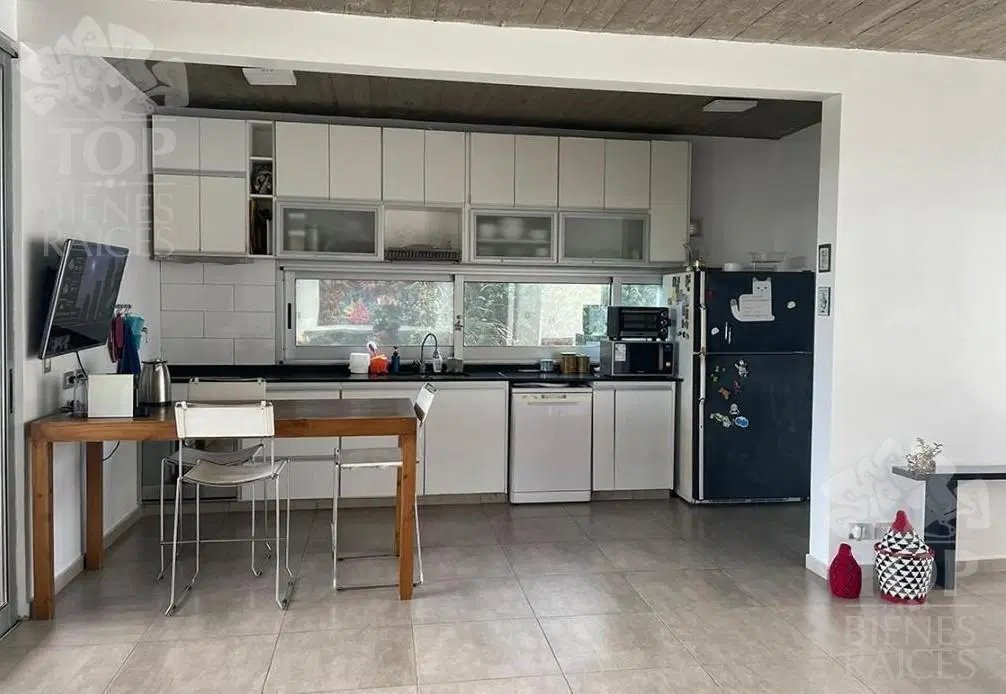 Casa en El Canton 1