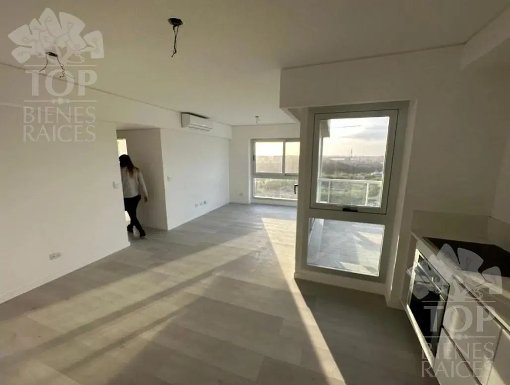 Departamento en alquiler en Remeros Beach, Sky I 3