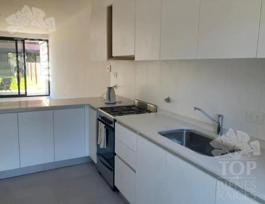 Foto de Hermoso Triplex en alquiler con jardin y parrilla en Santa Ana Joven, imagen 4