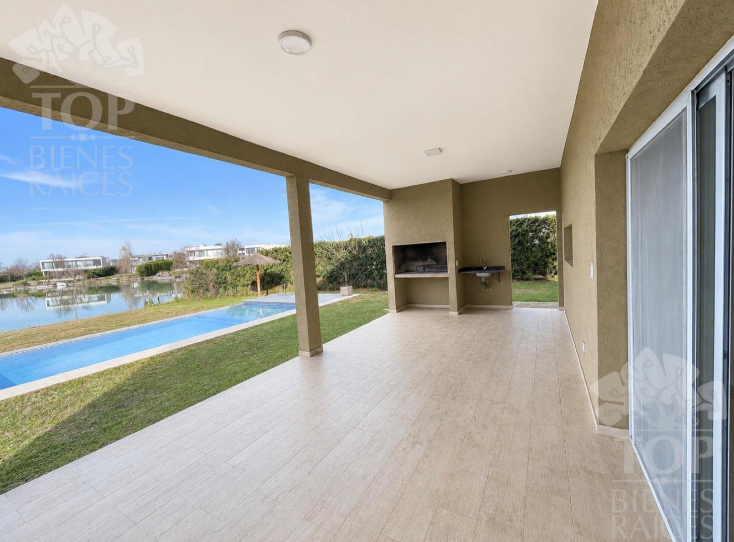 Foto de Casa en alquiler anual al agua en El Canton, imagen 1