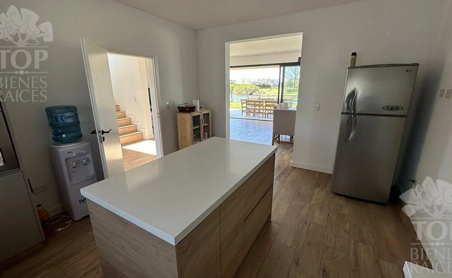 Casa en Venta en El Cantón Norte, El Cantón, Escobar 8