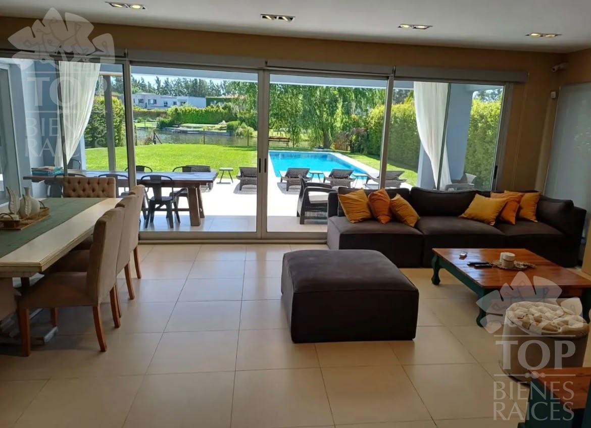 Foto de Casa de 8 ambientes al lago en La Comarca , Tigre, imagen 2