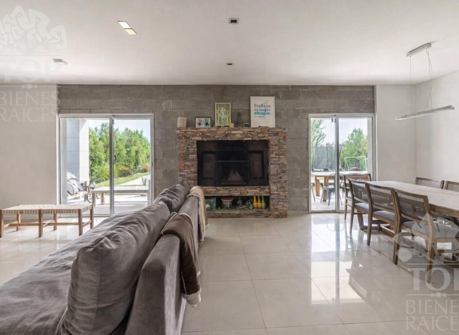 Foto de Casa en El Canton espejo de agua, imagen 1