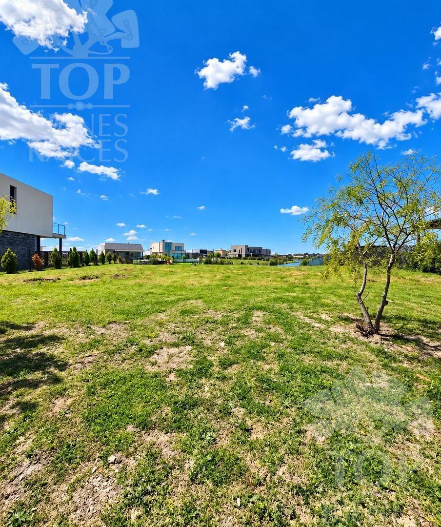 Foto de Lote a la laguna central Barrio San Sebatian área 6, imagen 5
