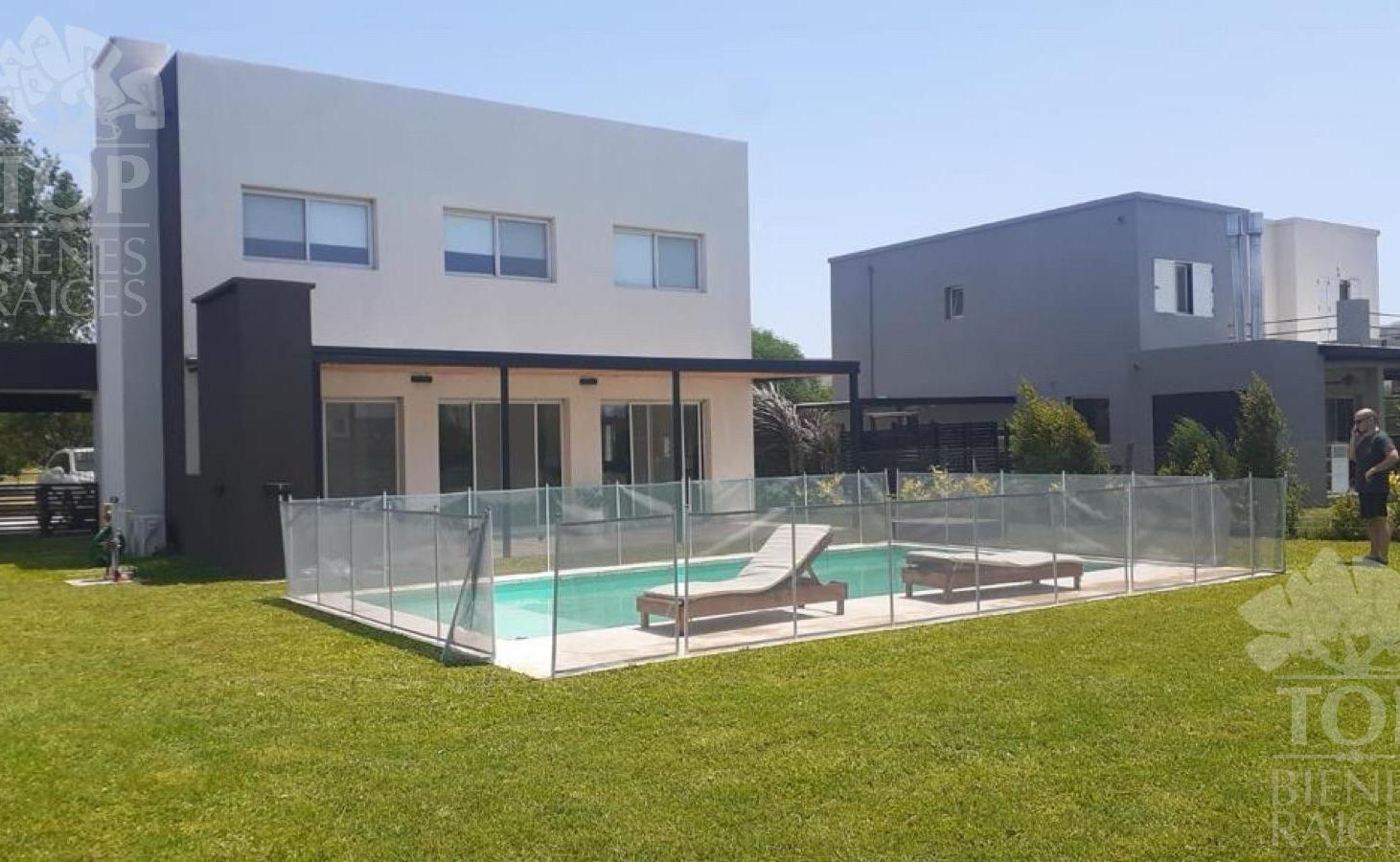 Foto de Casa dos plantas en El Canton Norte, imagen 1