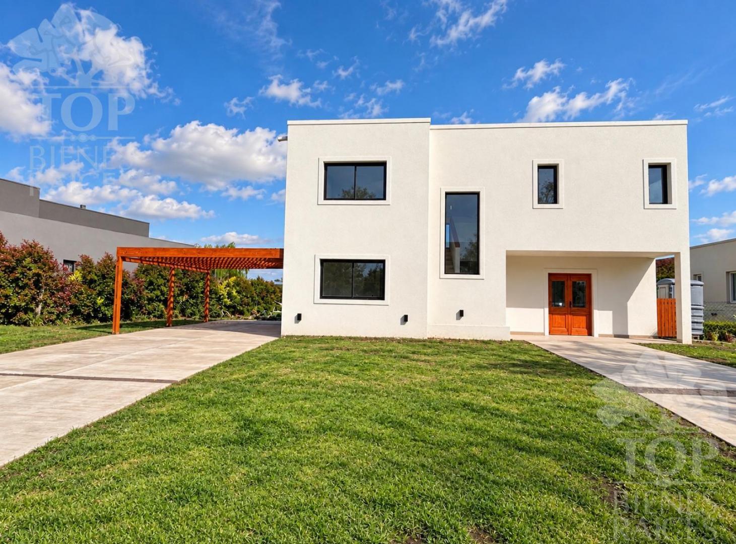 Foto de Casa a estrenar a la laguna en El Canton, imagen 1