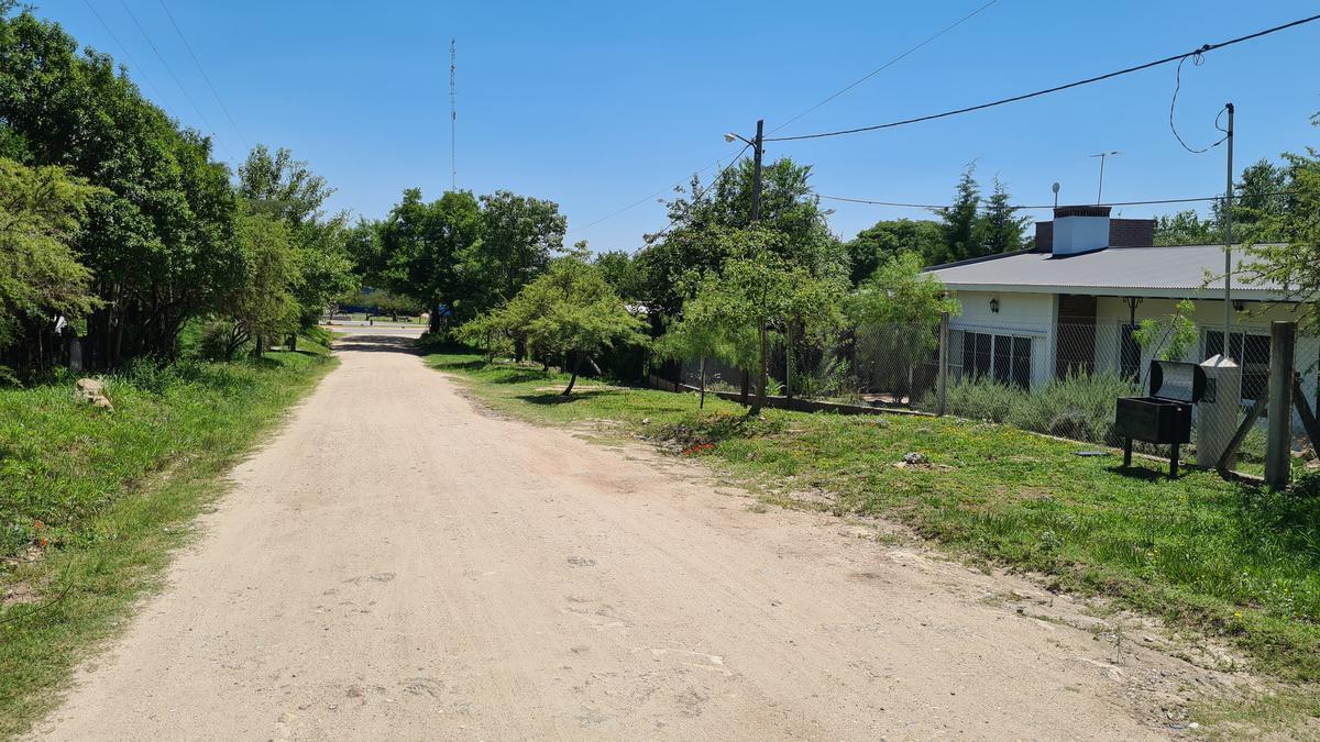 Lote en Venta en Cerrito La Bolsa - 1 Cuadra de La Terminal 3