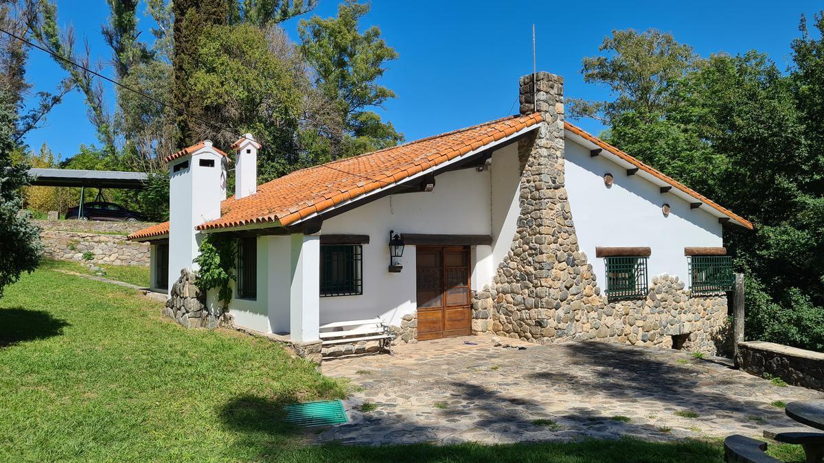 Casa con Bajada Al Rio - El Descanso La Bolsa 2