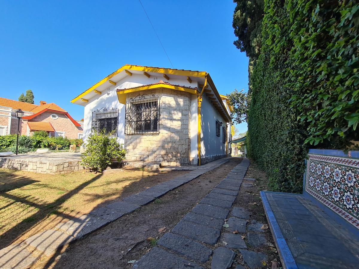 Casa - Pellegrini 4