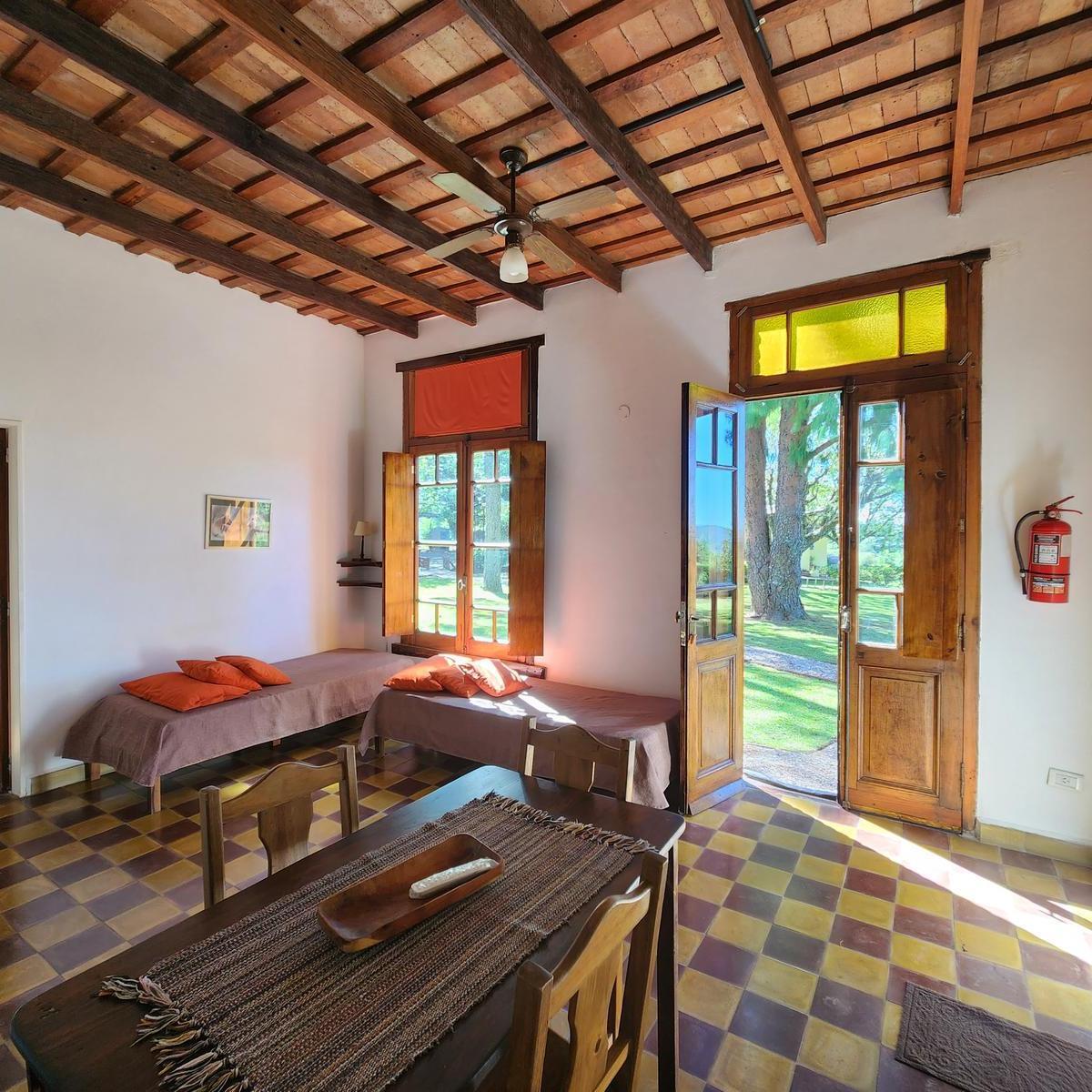 Complejo de Cabañas - Venta - Potrero de Garay 1