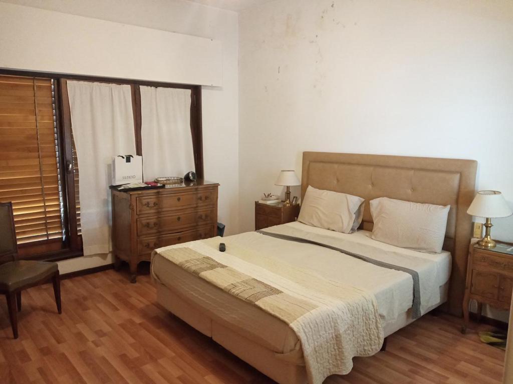 Casa de Categoría en B° Norte - 3 Dorm. - Alta Gracia 1