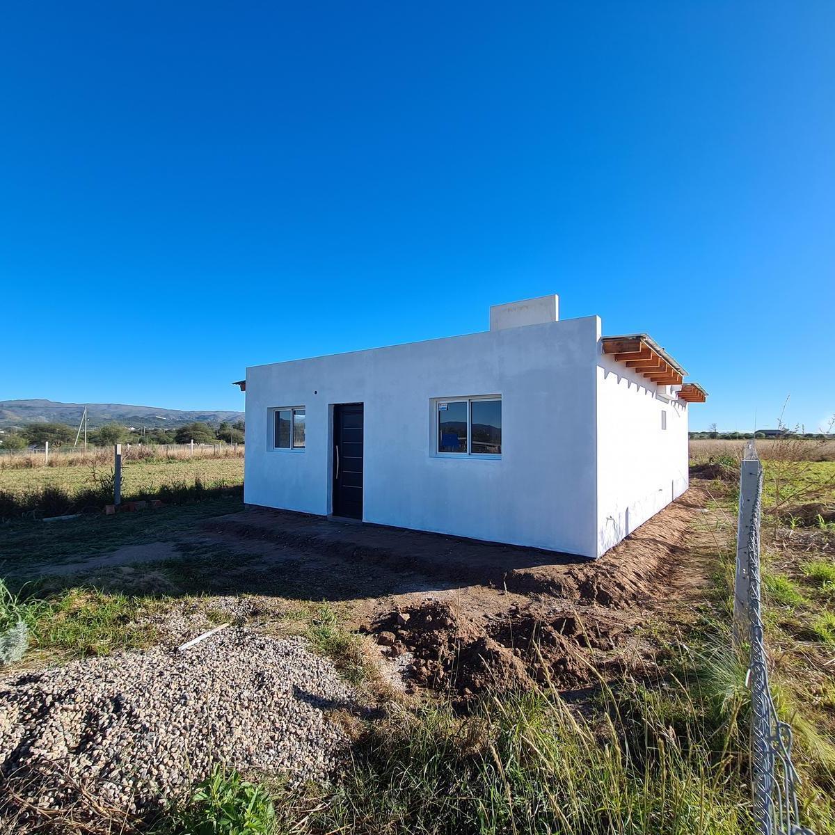Casa de 2 Dorm. Anisacate - B° Praderas 1