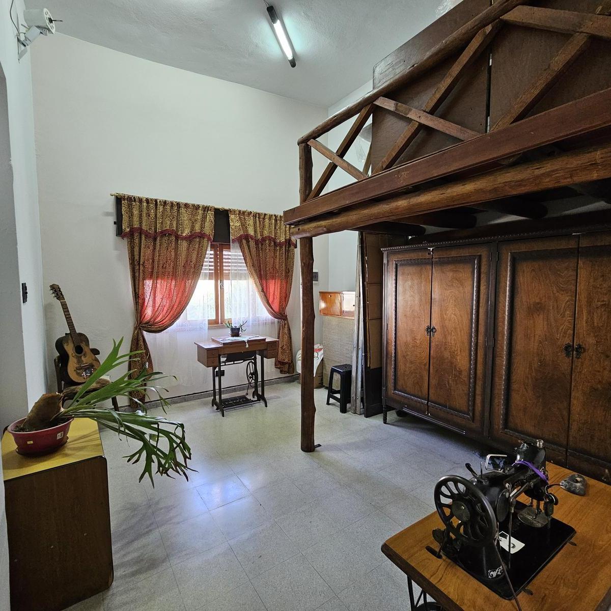 Casa en Venta - 3 Dorm. - Bº Poluyan 4
