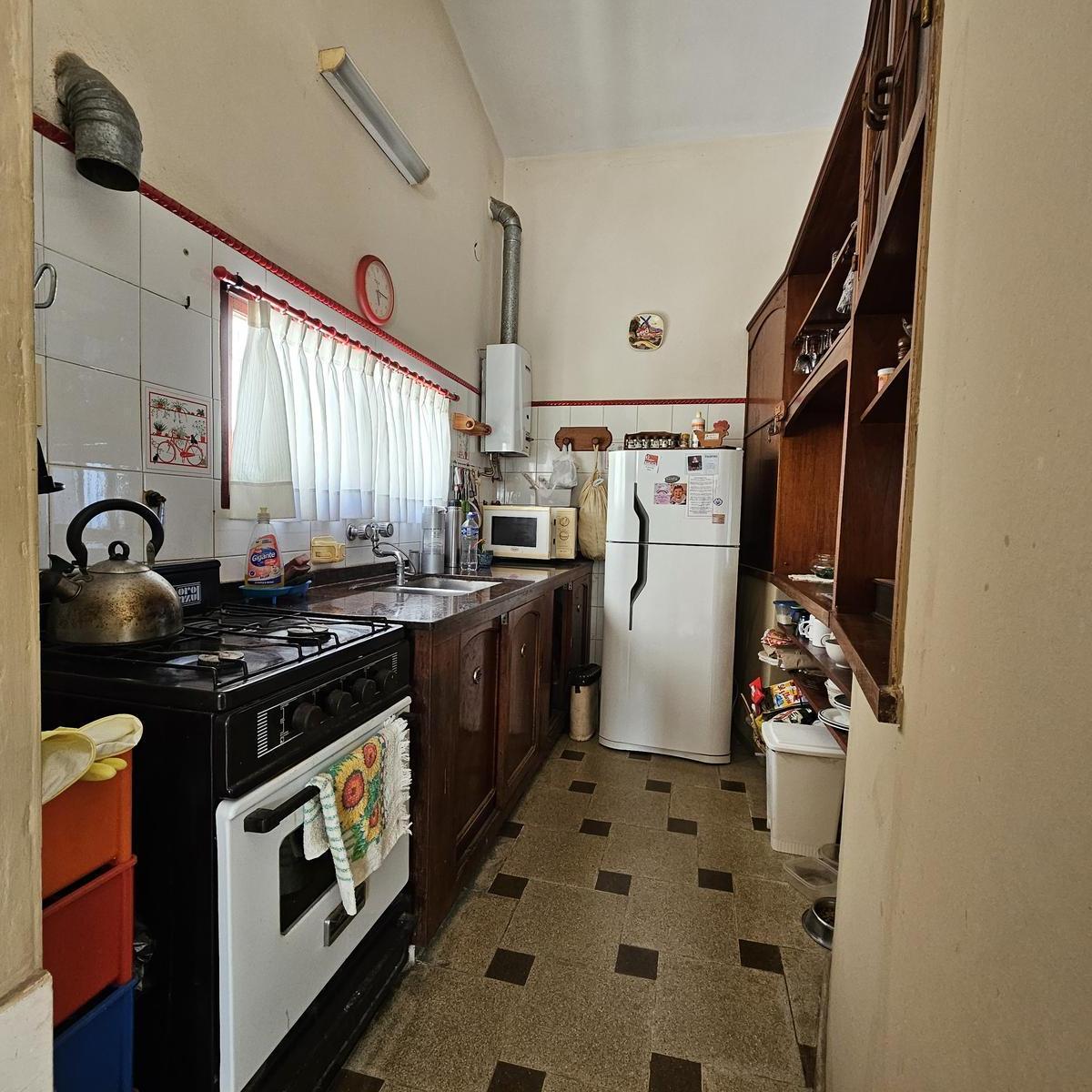 Casa en Venta - 3 Dorm. - Bº Poluyan 5