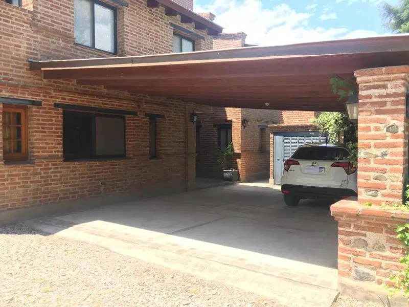 VENTA | IMPORTANTE PROPIEDAD | COUNTRY CAMPOS DEL VIRREY 2