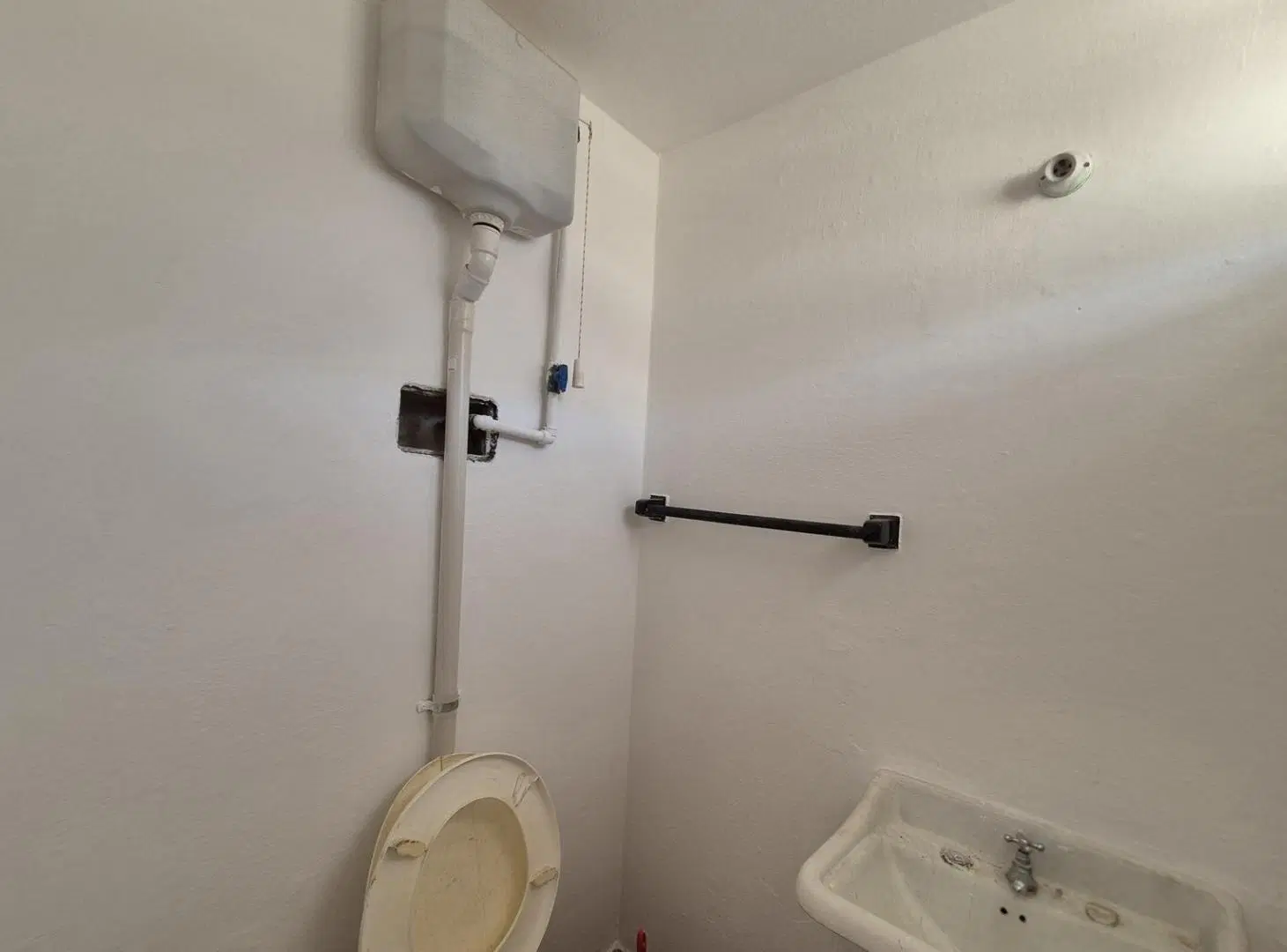 Local / Oficina - B° Norte - 20 m2 - Alta Gracia 5