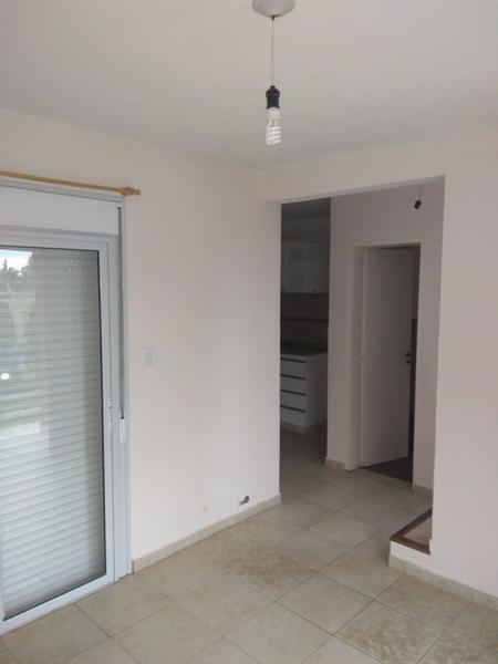 Foto de COMPLEJO 6 DEPARTAMENTOS | BARRIO PELLEGRINI | INVERSIÓN, imagen 4