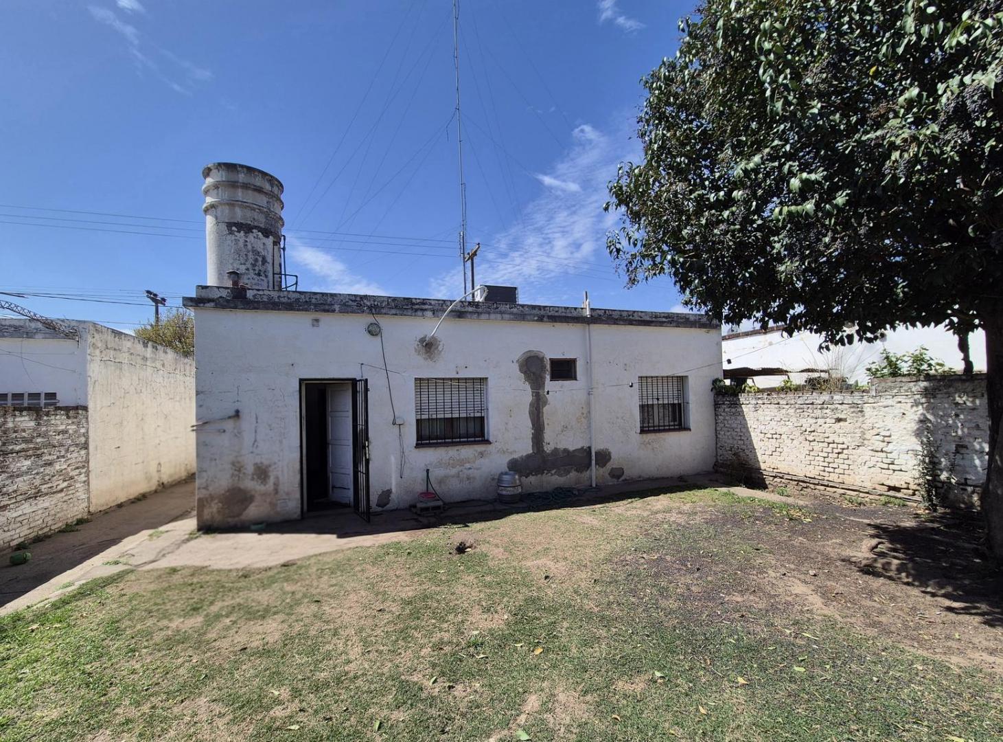 Foto de Venta | Casa de 2 Dormitorios | 456 m2 de Lote, imagen 4