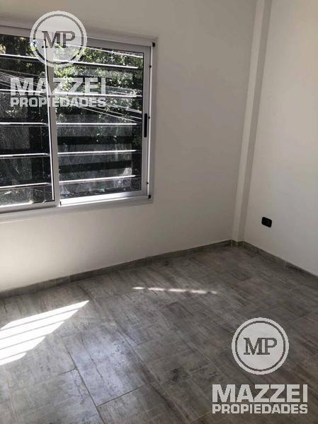Foto de Dúplex en VENTA Bell Barri 3 ambientes., imagen 5