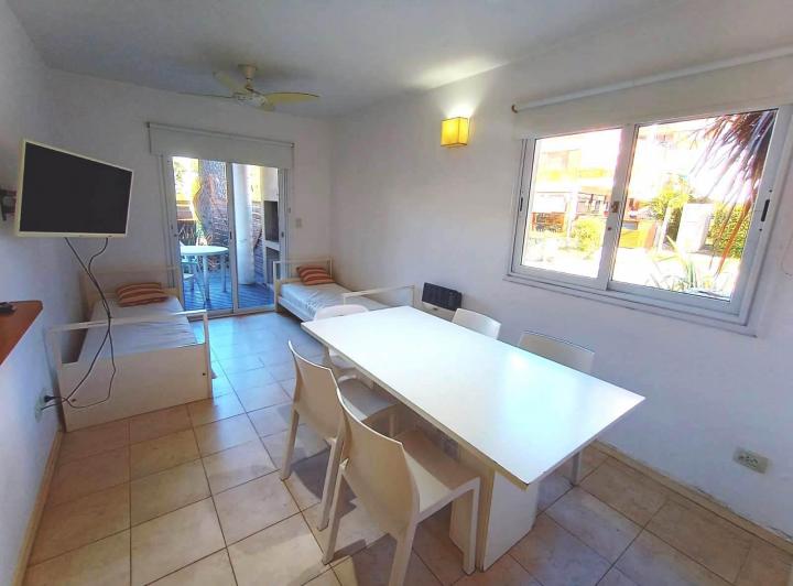 Departamento en Alquiler Complejo La Manzana Unidad 1, 2 Ambientes con parrilla 4