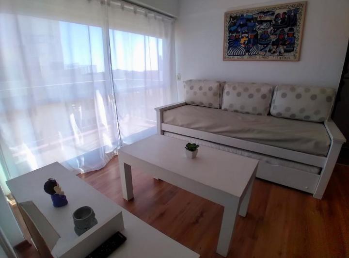 Departamento de 2 ambientes centrico 5