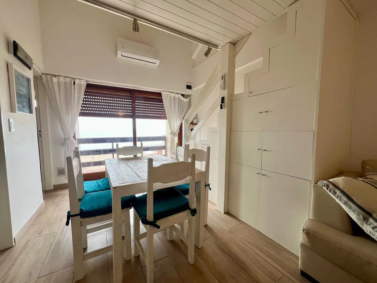 Departamento en Pinamar 4