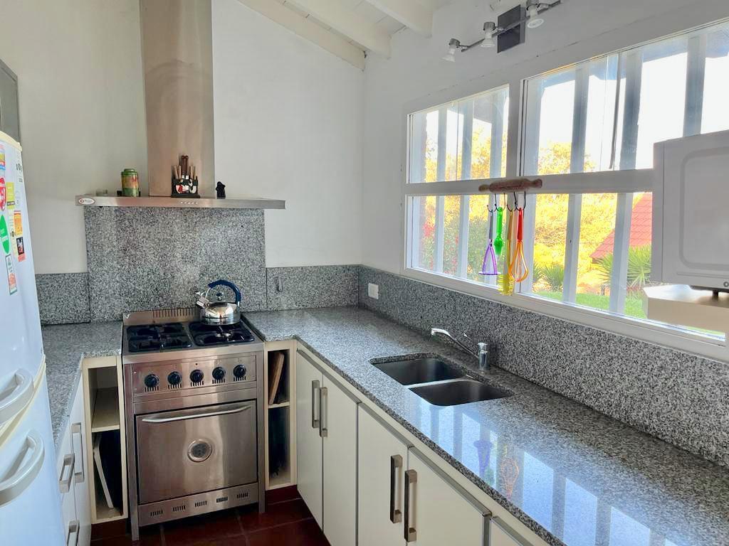 Foto de Casa sobre Av. Shaw- 4 ambientes, imagen 3