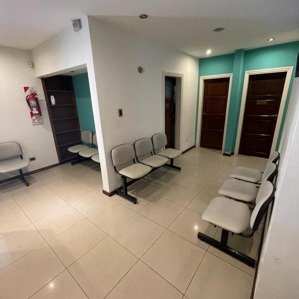 Chalet Uso Profesional o Vivienda 5