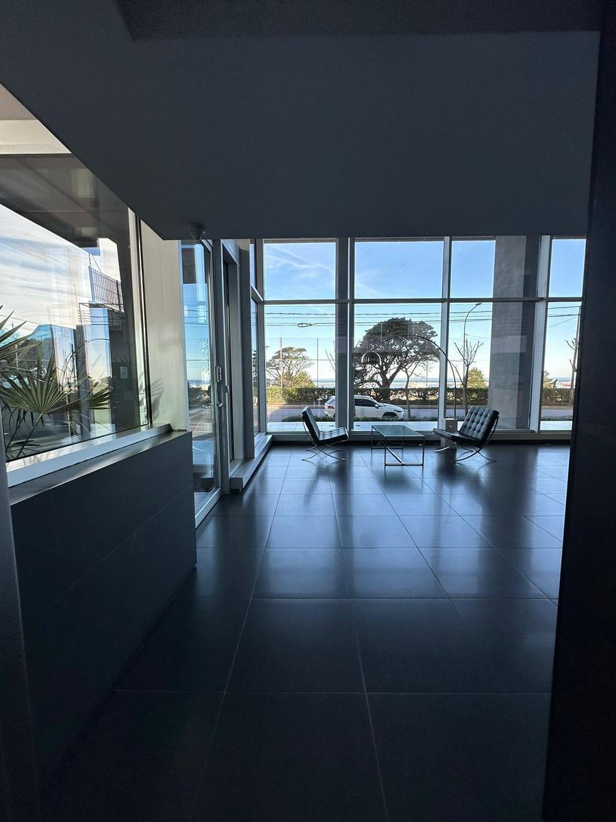 Departamento en Alem 2