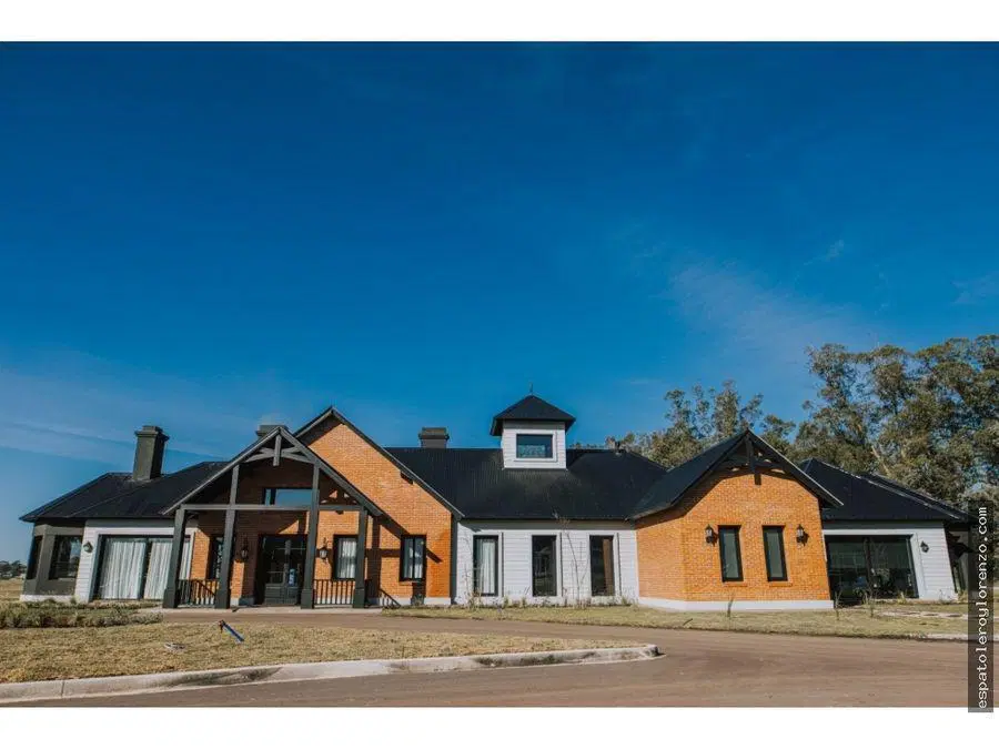 Barrio Privado Casonas del Haras 4