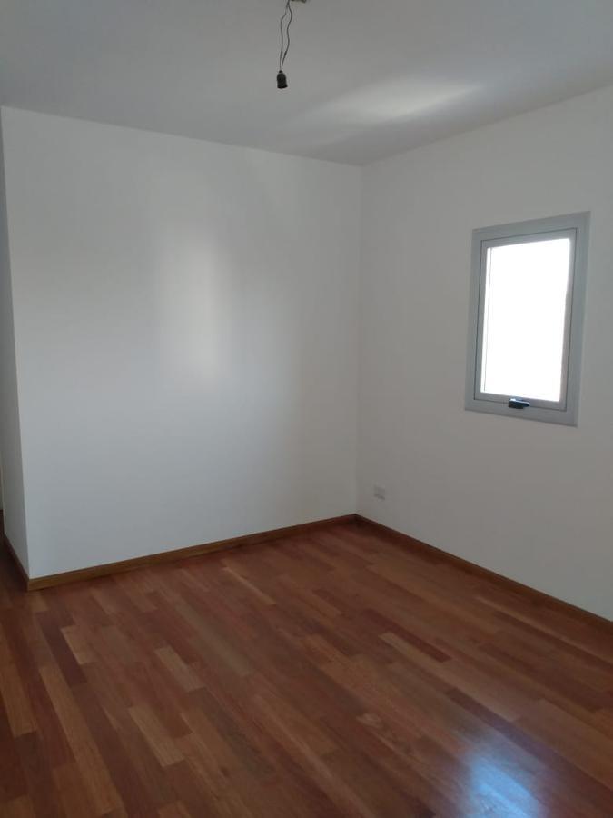 Departamento - Olivos-Vias/Maipu