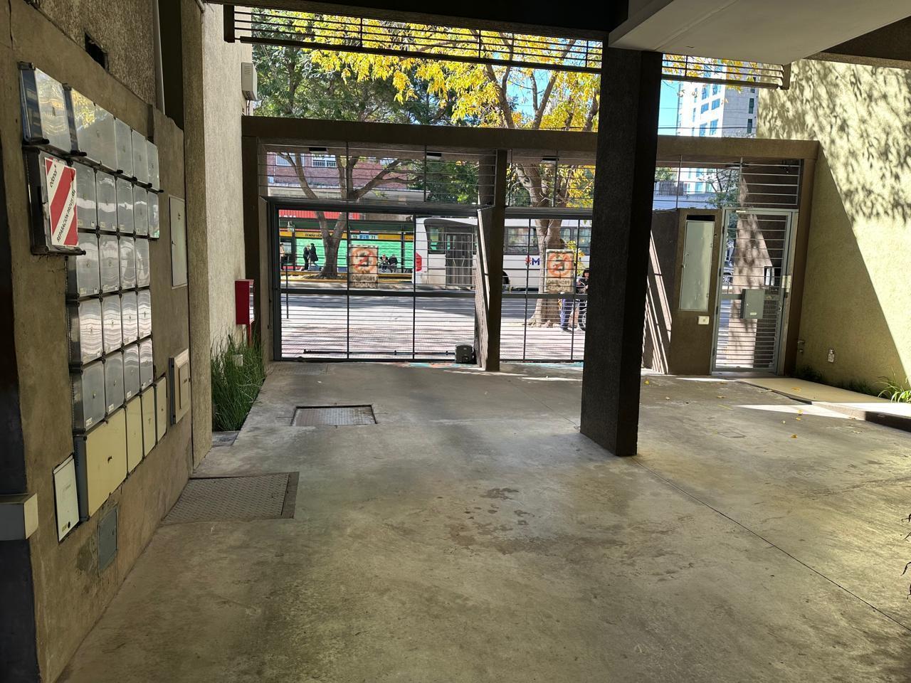 Foto de Departamento en alquiler sobre Av. Maipu ., imagen 5